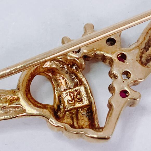 Vintage Heart Ribbon Pin JC Signed Mid Century Gold Filled Bar Brooch Red Ruby - Picture 9 of 12